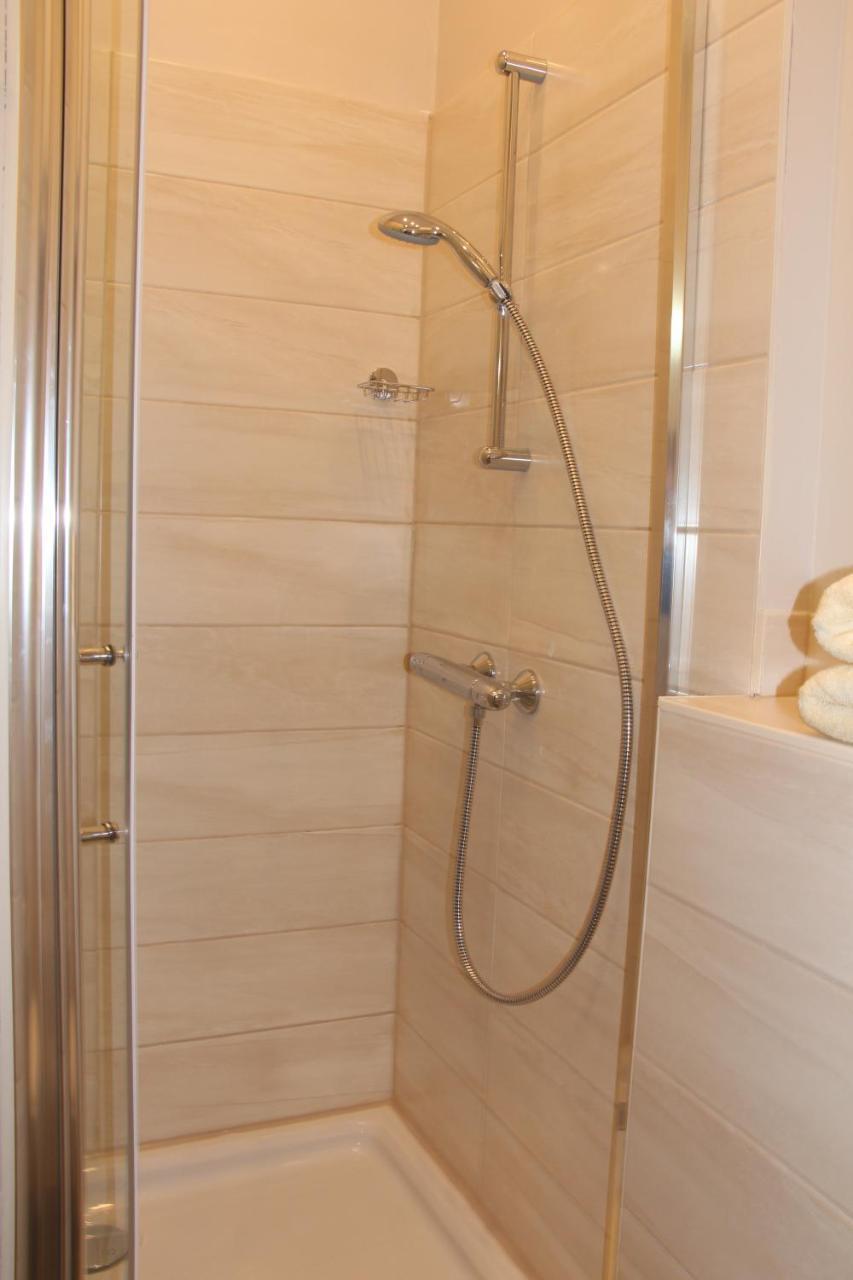 Stars Essener Strasse Appartement *